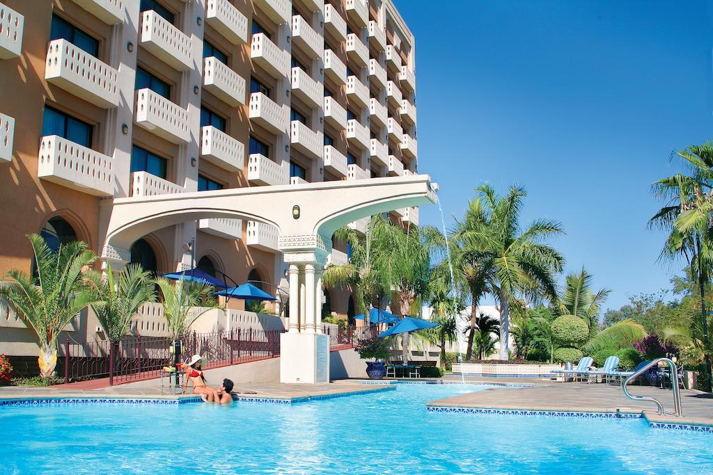 Hotel Lucerna Culiacán Zewnętrze zdjęcie