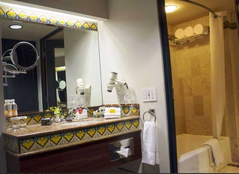 Hotel Lucerna Culiacán Zewnętrze zdjęcie